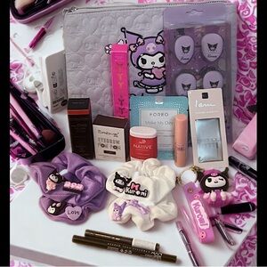 NWT Kuromi Cosmetics Bag and Accessories
